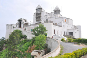 About Monsoon Palace